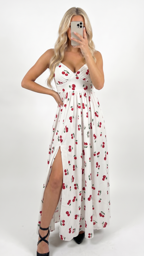 cherry obleka